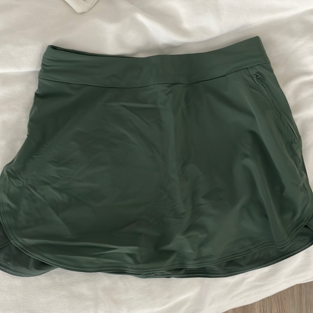 Outdoor Voices Exercise Skort 3”